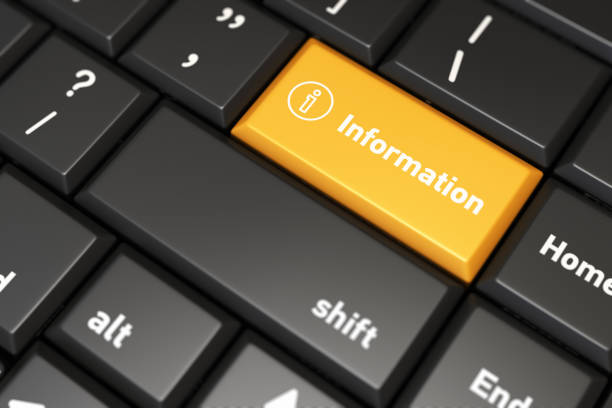 botón de información amarillo en la foto de archivo del teclado negro - information symbol fotografías e imágenes de stock