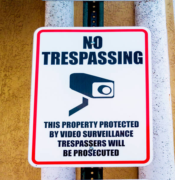 istock No Trespassing Metal Sign 1201808302