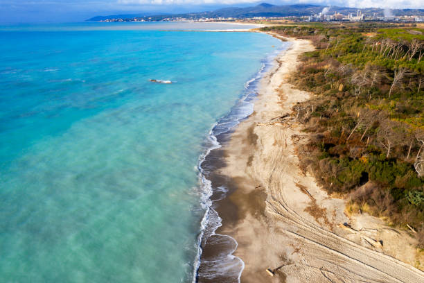 istock Aerial view of seashore 1201886591