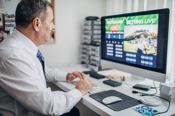 istock Sports betting using a computer, live betting 1201912556