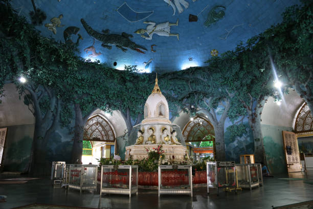istock Modern temple in Asian and profitability 1201924637