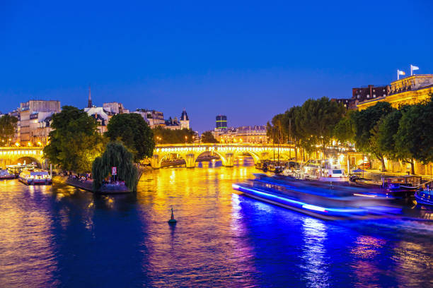 istock Sunset at Pont Neuf in Paris 1202025174