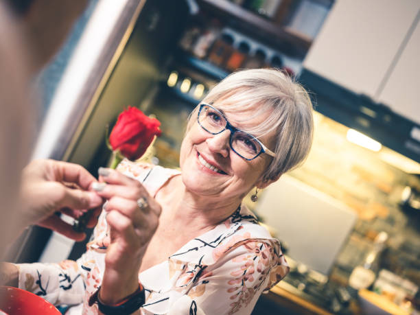 istock Senior couple Valentines Dinner 1202116324