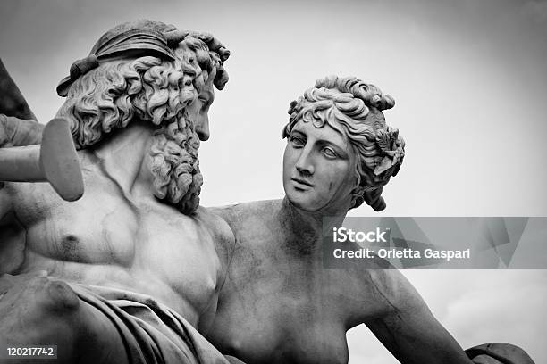 Pallas Athene ファウンテンウィーン B W - 古代ギリシャ様式のストックフォトや画像を多数ご用意 - 古代ギリシャ様式, 彫刻作品, 像