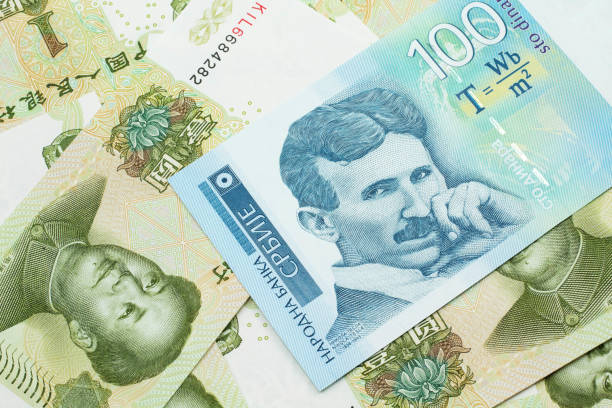 istock A one hundred Serbian dinar with Chinese one yuan bills 1202197960