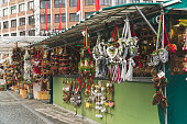 traditionelle-weihnachtsdekorationen-zum