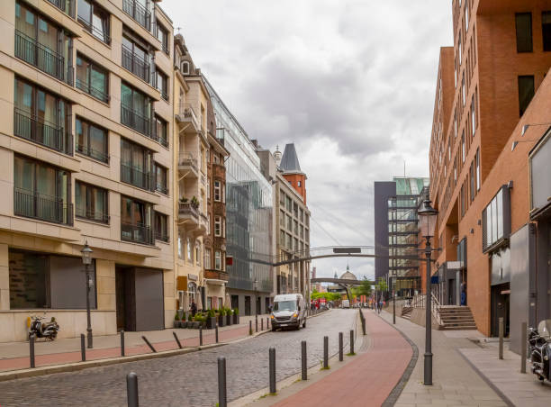 istock Hamburg city view 1202242684