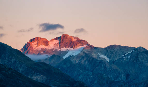 istock Dawn Light On The Southern Alps 1202251132