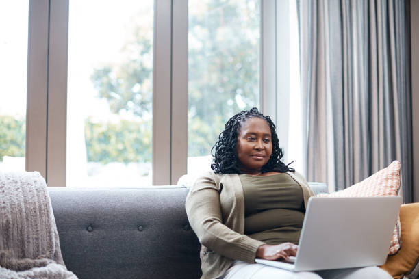 istock It's the most convenient way to stay current 1202259469