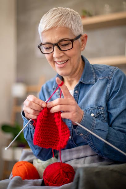istock Making a warm scarf for the winter 1202271367