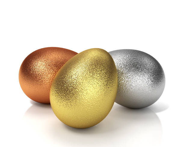 drei ostereier. goldene, silberne und bronzene 3d-illustration - breakfast easter yellow easter egg stock-fotos und bilder