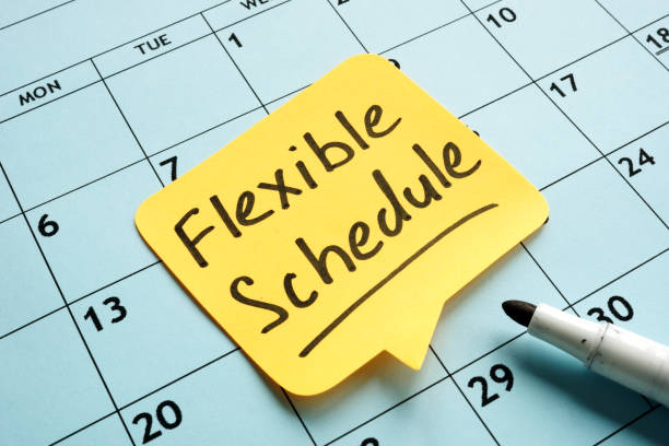 istock Flexible schedule handwritten memo on the calendar. 1202291839