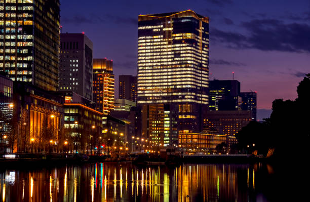 istock Tokyo office building on sunset 1202378773
