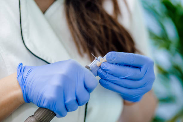 istock Taking care of the teeth prosthesis 1202379569