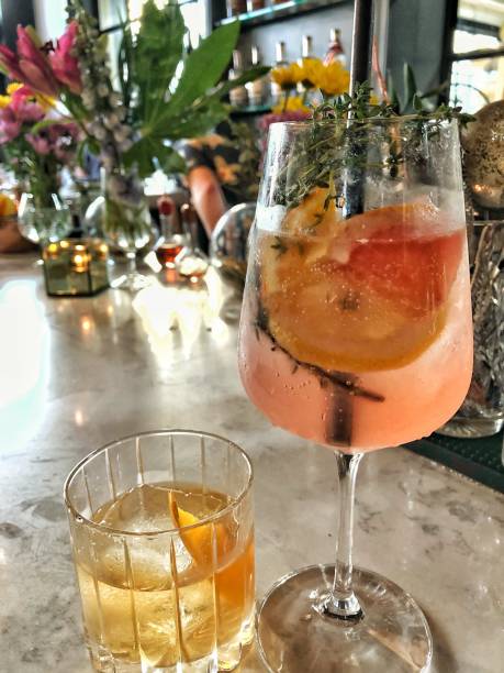 istock His and Her Cocktails 1202409166