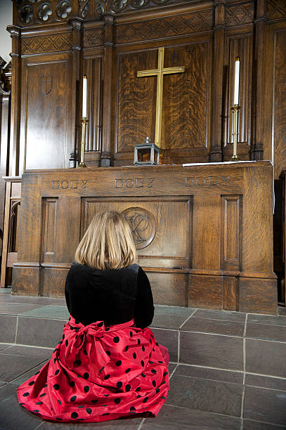 istock Young girl praying 120248174