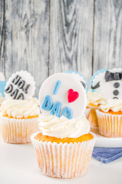 istock Happy Father’s Day greeting card 1202509215
