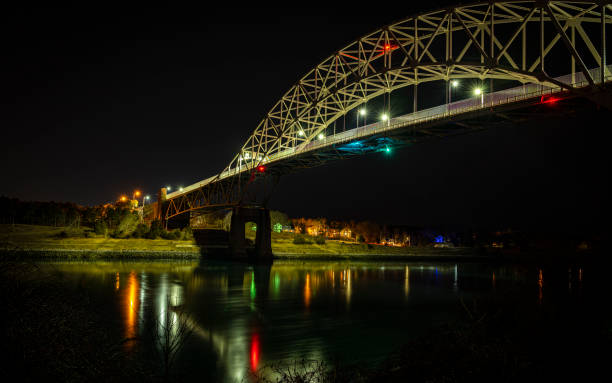 istock Sagamore Bridge over the Cape Cod Canal at Night 1202527162
