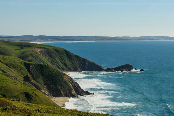istock Looking South Down the Point Reyes National Seashore 1202559818