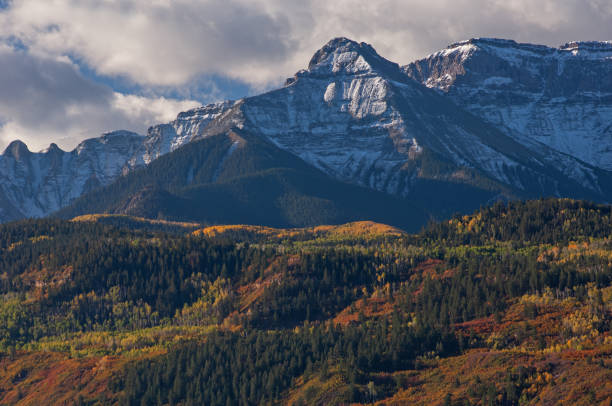 istock Autumn Dallas Divide San Juan Mountains 1202561302