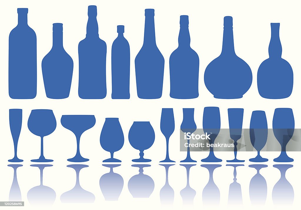 Butelki i kieliszki, WEKTOR - Grafika wektorowa royalty-free (Alkohol - napój)