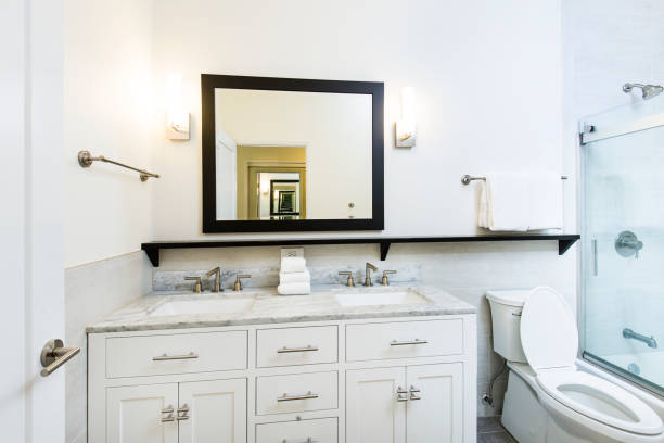 istock Contemporary Bathroom Design with Vanity and Shower Bathtub 1202620487