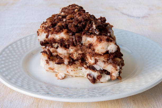 istock Korean dessert Pat Siru tteok 1202630580