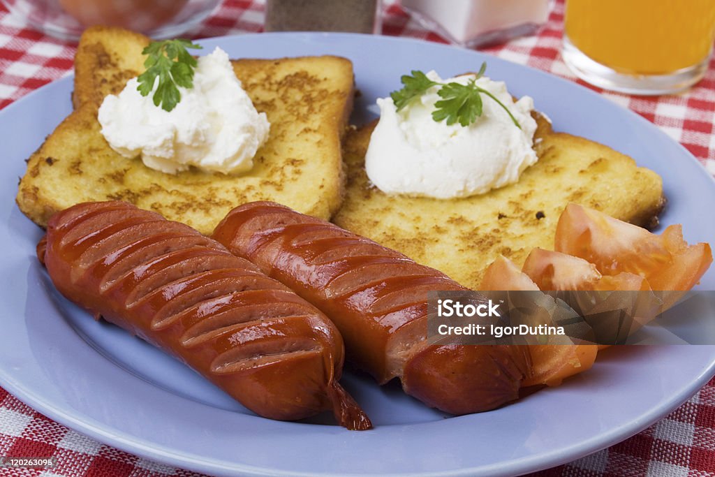 Rabanada com linguiça e frito - Foto de stock de Café da manhã royalty-free