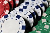 pokerchips-auf-dem-tisch.jpg?b=1&s=170x170&k=20&c=CC8cipgfhGp3_caOjECU202KLyLkU4EmezsoCqkfuLU=