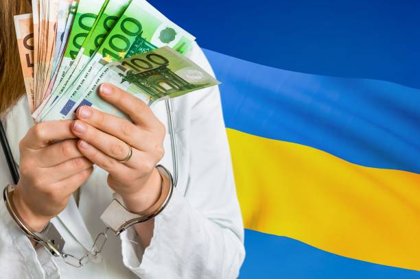 istock Medical corruption and bribery in Ukraine 1202719014
