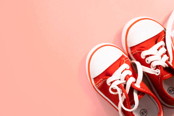 istock red children