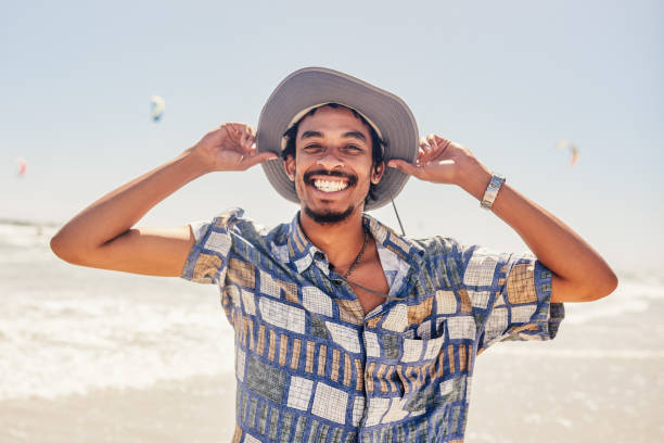 istock Grab your sunhat and head to the beach 1202736367