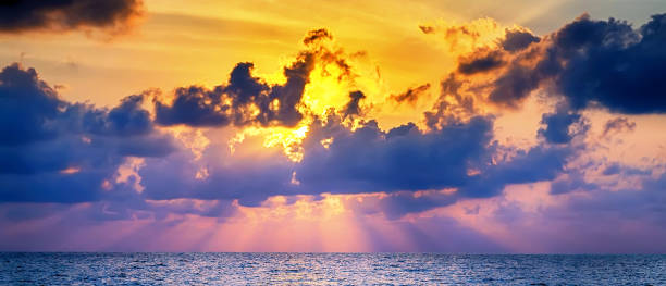 istock sea sunsets and sunrises in popular places 1202774150