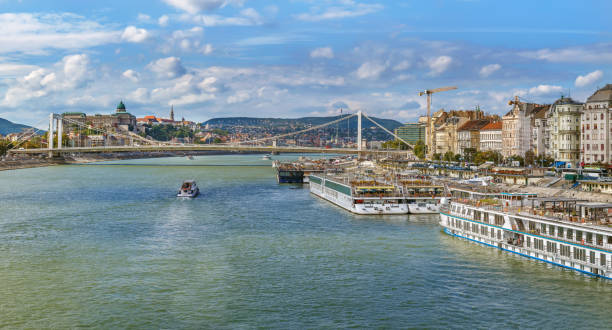 Danube river in Budapest city center, Hungary Panoramic cityscape with Danube river in Budapest city center, Hungary budapest danube river cruise hungary stock pictures, royalty-free photos & images