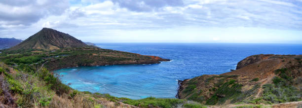 istock Scenic overview of Ka'iwi Coast, Oahu, Hawaii 1202859098