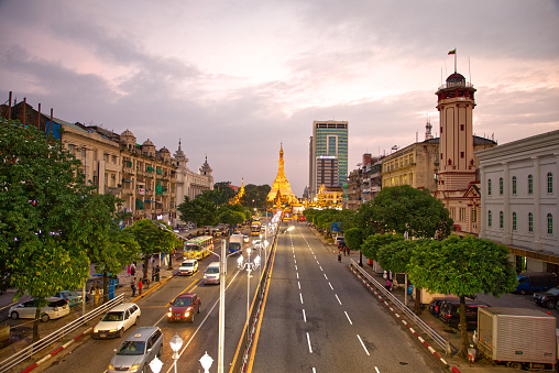 YANGON/MYANMAR - 25th Dec, 2019 : street in the city, sule pagoda, yangon