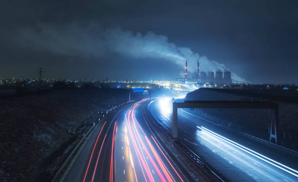 estación eléctrica de ferrybridge - m1 fotografías e imágenes de stock