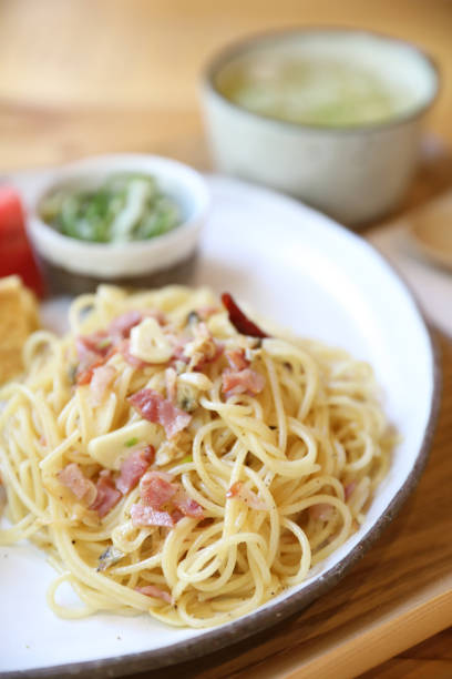 istock Spaghetti with mussels and ham in japanese style 1203110551