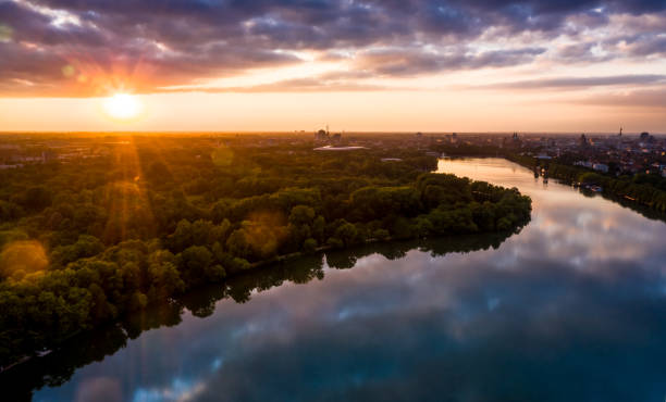istock Sunset at the Maschsee in Hanover 1203129330