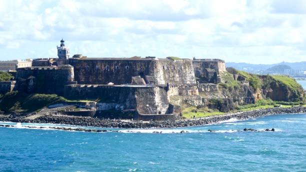 istock Castle San Felipe del Morro 1203209072