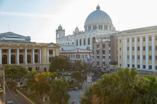 historyczne centrum san salvador - san salvador zdjęcia i obrazy z banku zdjęć