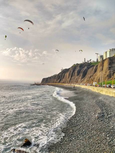 istock Paragliding - Miraflores, Lima, Peru 1203260339