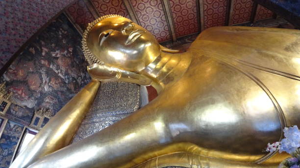 istock The Reclining Buddha of Wat Pho 1203299921