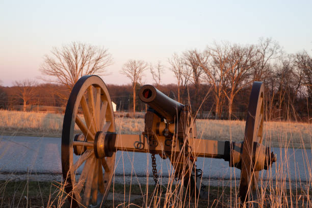 istock Sunset on a cannon at Gettysburg 1203455343