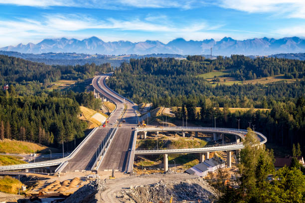 autostrada per i monti tatra, polonia - bridge incomplete construction building activity foto e immagini stock