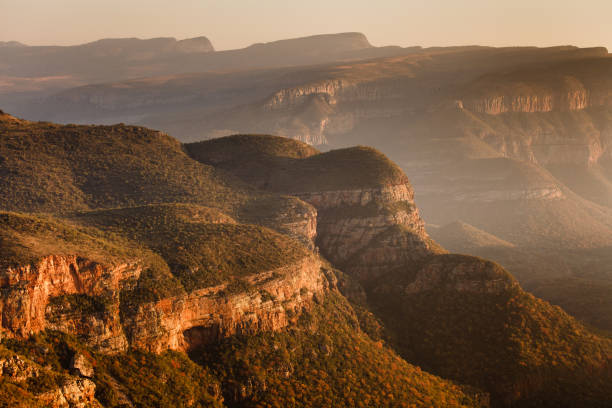 Blyde River Canyon at dawn Blyde Rier Canyon at dawn. blyde river canyon stock pictures, royalty-free photos & images