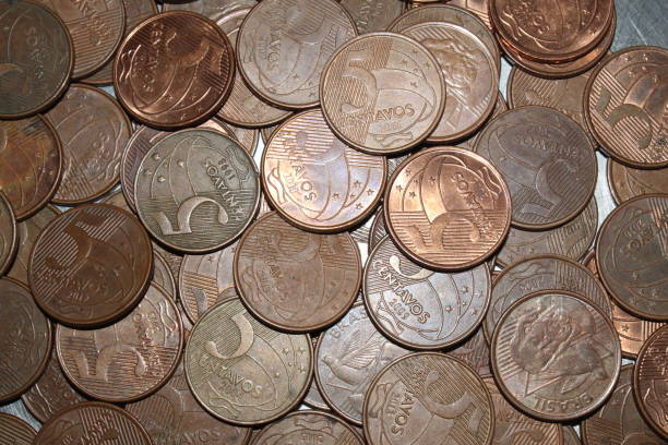 istock Currencies of Brazil. 1203593650