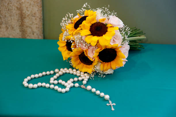 brides wedding flowers bouquet - wedding decoration