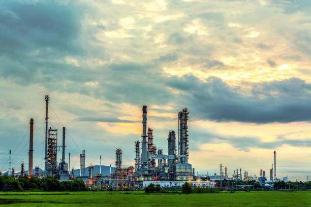 istock View gas processing factory. gas and oil industry 1203764015