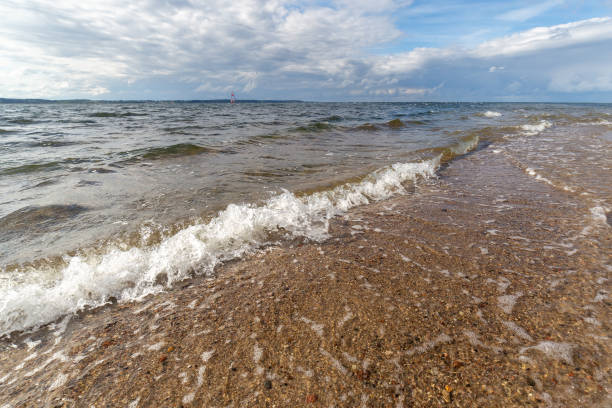 Beach by the sea on a beautiful sunny day - fotografia de stock